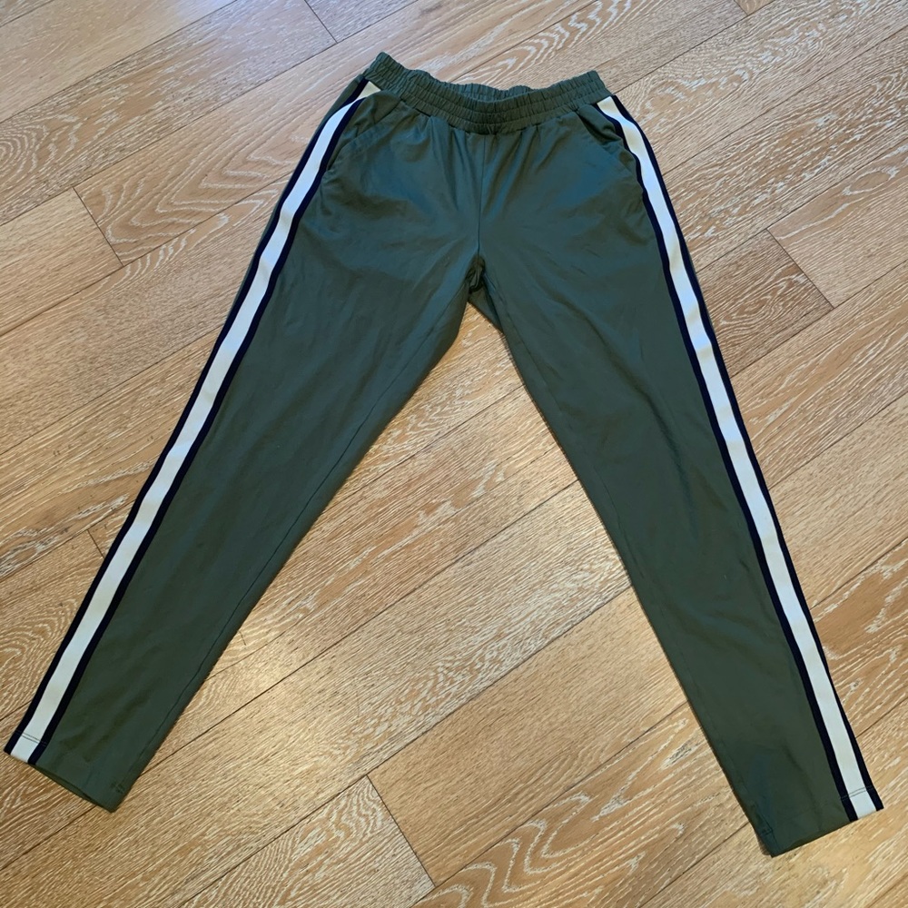 Aerie joggers